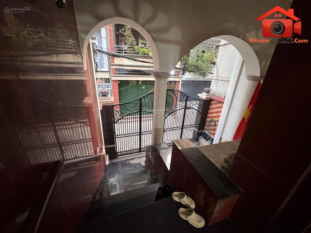 Bán nhà đất Đường Thích Quảng Đức – Phường cũ Không xác định Quận Phú Nhuận – Thành phố Hồ Chí Minh REVIEW NHÀ PHỐ 90 m2 – 14.99 tỷ