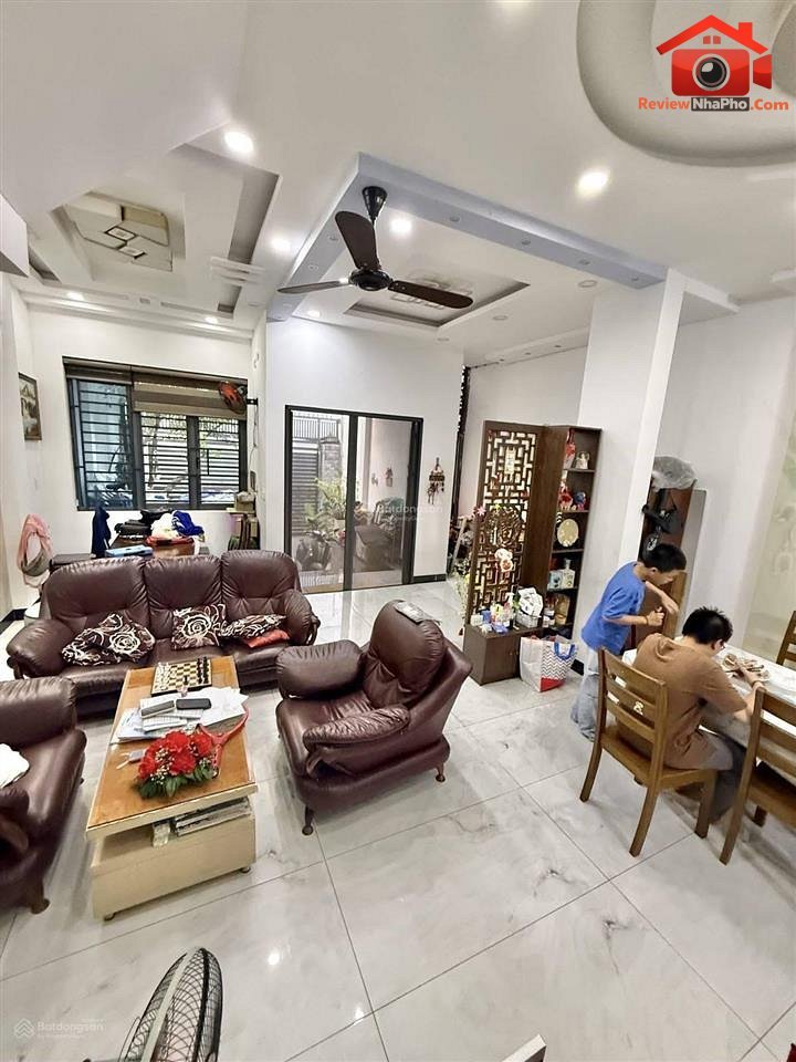 5.33 tỷ – Nhà đẹp 5 phòng ngủ, 6 toilet – Kinh Dương Vương, Bình Tân REVIEW NHÀ PHỐ