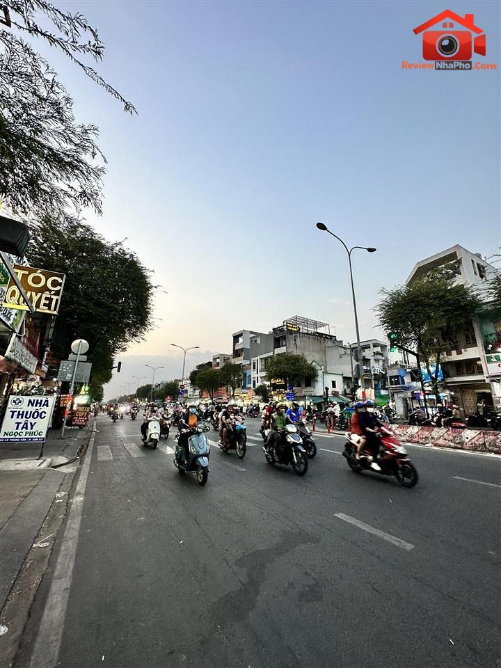 Bán nhà mặt tiền Đường Lê Trọng Tấn – Phường cũ Tây Thạnh – Quận Tân Phú – Thành phố Hồ Chí Minh 36 tỷ – 280 m2 REVIEW NHÀ PHỐ