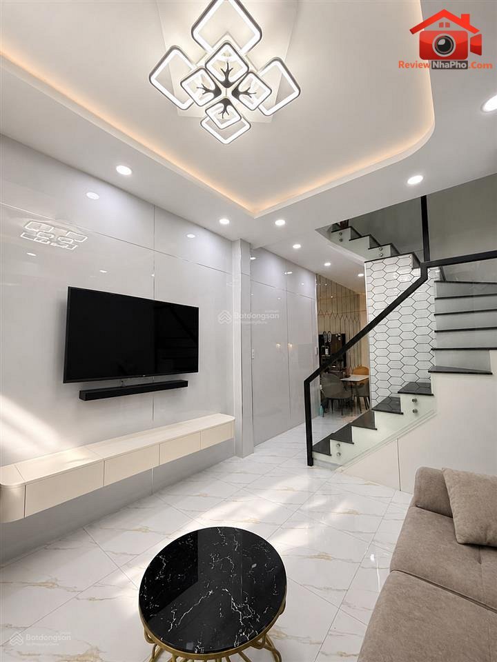 6.93 tỷ – Nhà 3 tầng 3 phòng ngủ diện tích 34 m² – Phường 7, Phú Nhuận – REVIEW NHÀ PHỐ