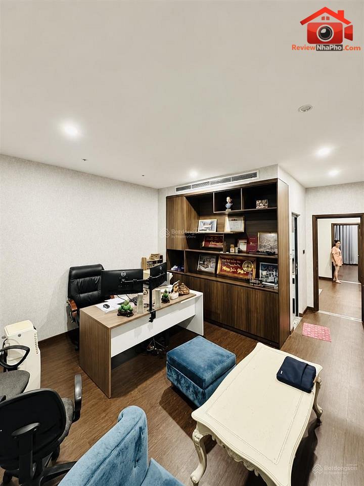 Nhà mặt tiền 4 tầng – 100 m2 – Thỏa th… – Bán nhà mặt phố Quận Bình Tân – TP Hồ Chí Minh giá Thỏa thuận