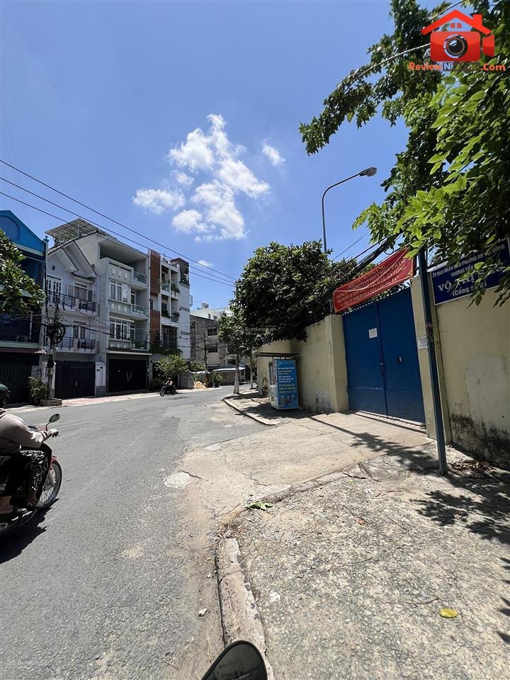 Bán nhà đất Đường Số 9 – Phường cũ – Quận – Phường mới – Thành phố Hồ Chí Minh REVIEW NHÀ PHỐ 120 m2 – 11.85 tỷ
