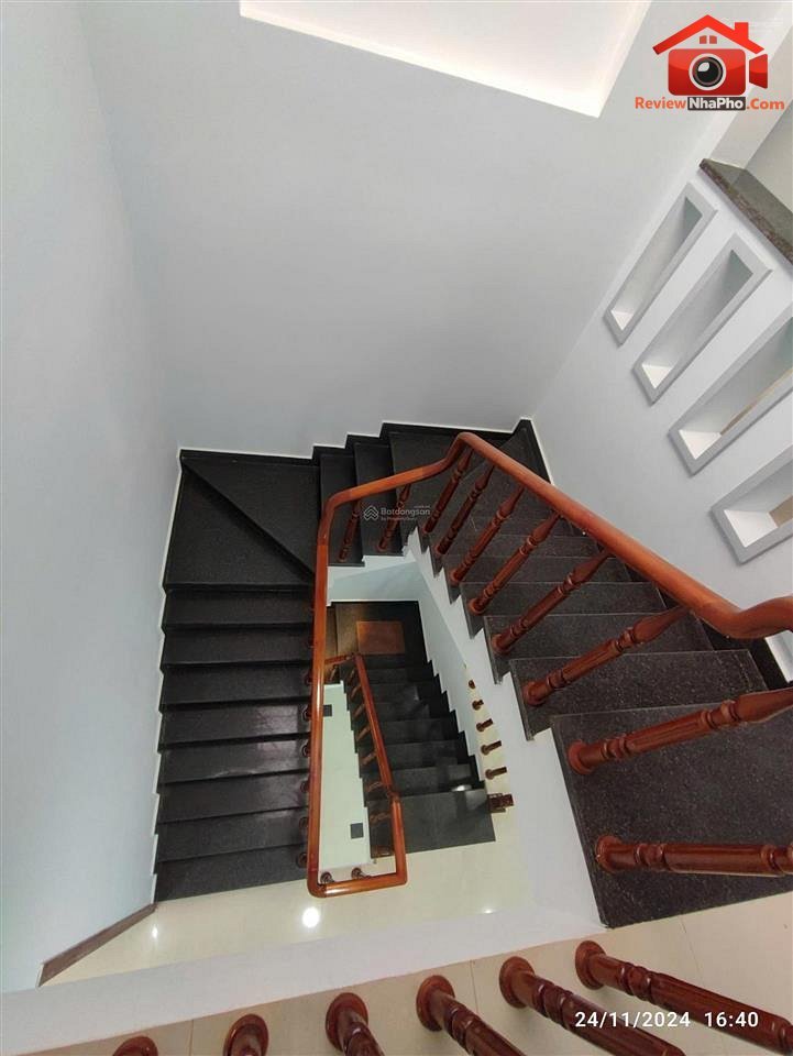 Bán nhà đất Đường Âu Cơ – Phường cũ Hòa Bình Quận 11 – Thành phố Hồ Chí Minh REVIEW NHÀ PHỐ 64 m2 9.7 tỷ