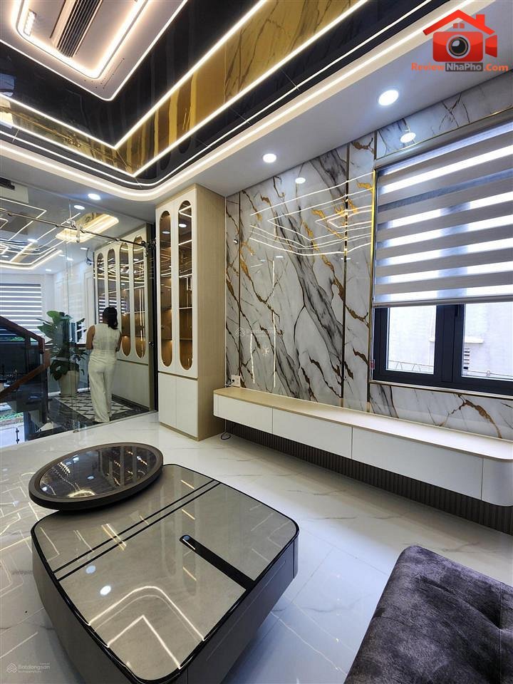 Nhà 5 Tầng 70m² Giá 6.79 tỷ – REVIEW NHÀ PHỐ
