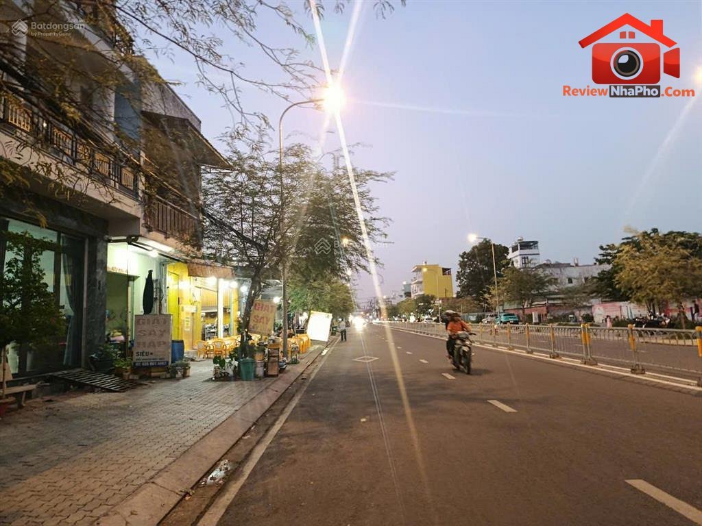 Mặt tiền đường Hiệp Thành 43 – Quận 12 – 65 m2 – Giá 9.8 tỷ Bán nhà đất Đường Hiệp Thành – Phường cũ Hiệp Thành – Thành phố Hồ Chí Minh REVIEW NHÀ PHỐ