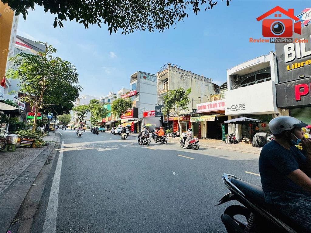 17.2 tỷ – Diện tích 95m² – Bán nhà mặt tiền Kinh Doanh Đường Tân Sơn Nhì – Thành phố Hồ Chí Minh REVIEW NHÀ PHỐ