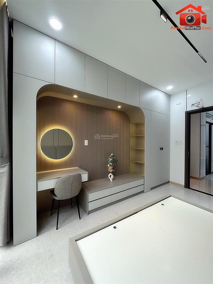 8.6 tỷ – Diện tích 48 m² – Nhà thang máy full nội thất hẻm ô tô, Phường 9, Quận Tân Bình REVIEW NHÀ PHỐ