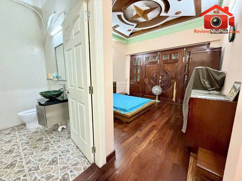 Nhà đẹp 4 tầng 9.5 tỷ – Đường Lũy Bán Bích – Thành phố Hồ Chí Minh REVIEW NHÀ PHỐ