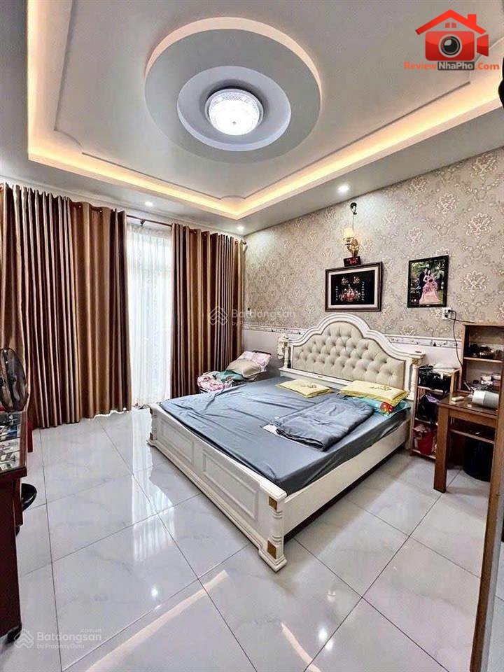 Nhà 5 tầng BTCT 4PN giá 7 tỷ – Khu vực Không xác định REVIEW NHÀ PHỐ