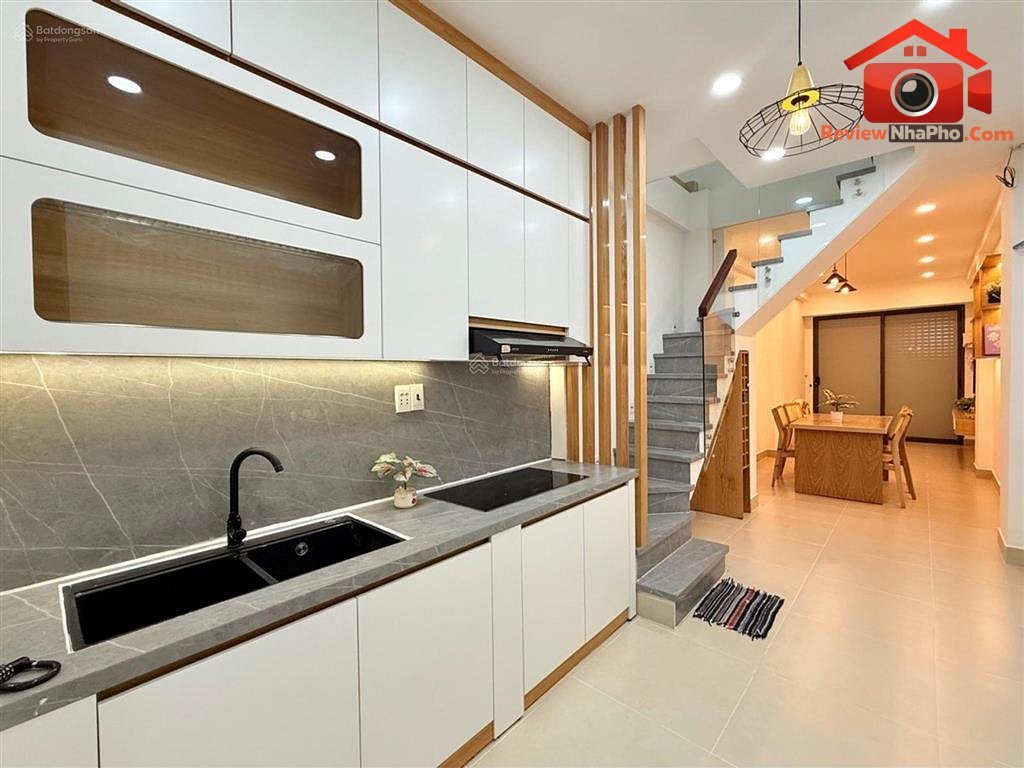 Nhà mới đẹp 5.95 tỷ – 31m² – Quận 10 REVIEW NHÀ PHỐ