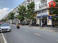Nhà Mặt Tiền 100m² Giá 18 tỷ – Thành phố Hồ Chí Minh REVIEW NHÀ PHỐ