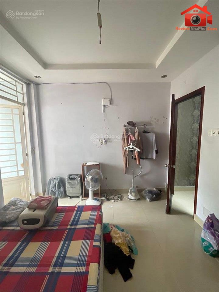 Nhà 3 tầng 4PN 3WC giá 6.9 tỷ – Đường Lạc Long Quân – Quận 11 – Thành phố Hồ Chí Minh REVIEW NHÀ PHỐ