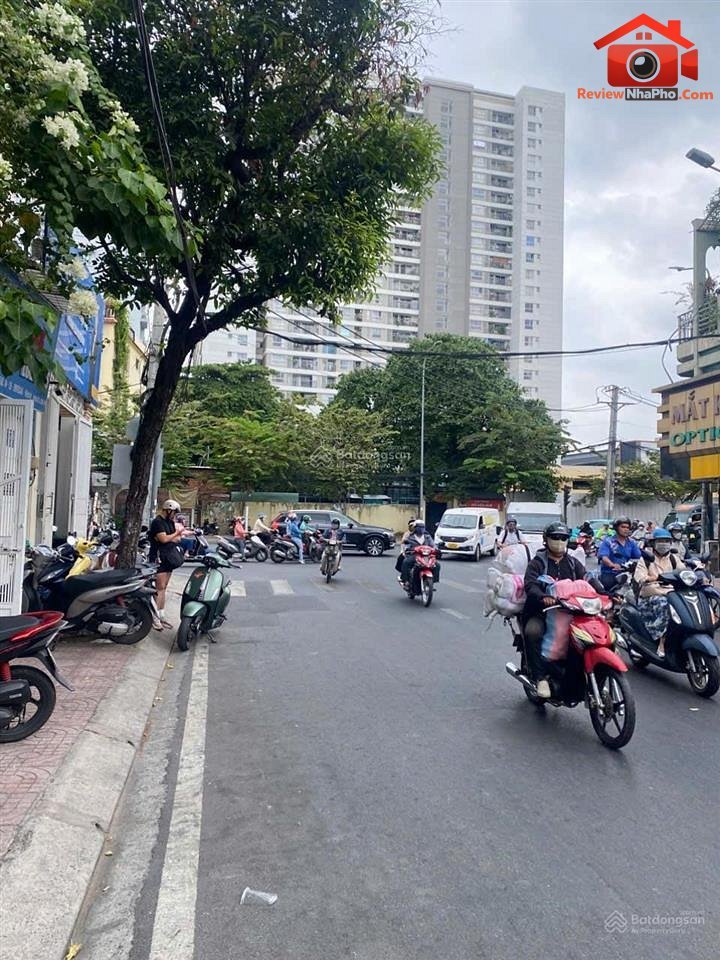 Nhà Mặt Tiền Đường Đào Duy Anh – Phường cũ 9 Quận Phú Nhuận – Thành phố Hồ Chí Minh REVIEW NHÀ PHỐ 187 m2 50 tỷ