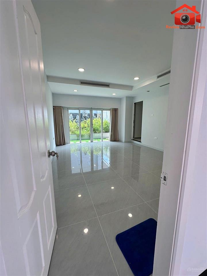 Bán nhà đất Đường Không xác định – Phường cũ Không xác định Quận 10 – Thành phố Hồ Chí Minh REVIEW NHÀ PHỐ 300 m2 – 18 tỷ