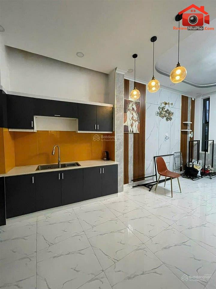 Nhà riêng 3 tầng mặt tiền 3.9m – Diện tích 38 m2 – Giá 6.5 tỷ – REVIEW NHÀ PHỐ