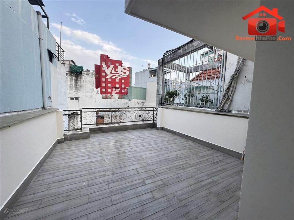 Nhà riêng 3 tầng mặt tiền 3.9m – Diện tích 38 m2 – Giá 6.5 tỷ – REVIEW NHÀ PHỐ