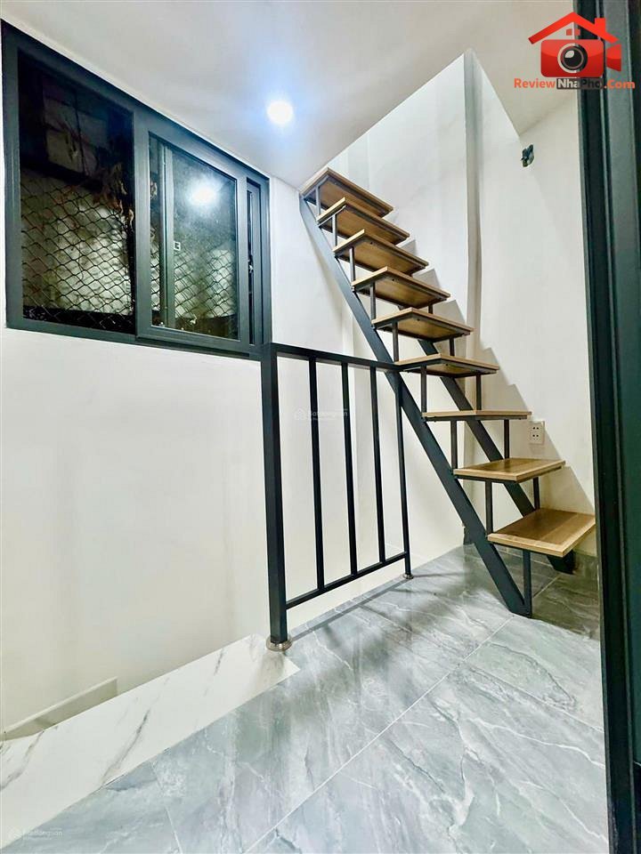 Cần bán nhà 2 phòng ngủ Đường Lạc Long Quân – Quận 11 – Thành phố Hồ Chí Minh 2.89 tỷ