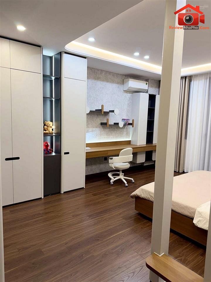Bán nhà đất Đường Hoàng Văn Thụ – Phường cũ 4 – Quận Tân Bình – Thành phố Hồ Chí Minh 9.5 tỷ 75 m² REVIEW NHÀ PHỐ