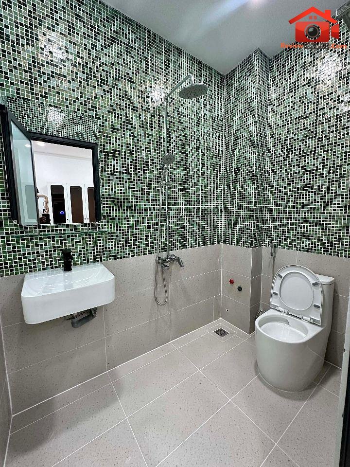 Nhà đẹp 4 tầng đường Phan Huy Ích – Quận Gò Vấp – 68 m2 – 9.8 tỷ REVIEW NHÀ PHỐ