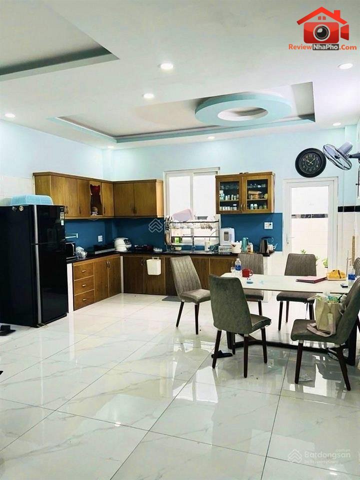 Nhà mặt tiền 4 tầng 4 phòng ngủ giá 9.4 tỷ – REVIEW NHÀ PHỐ