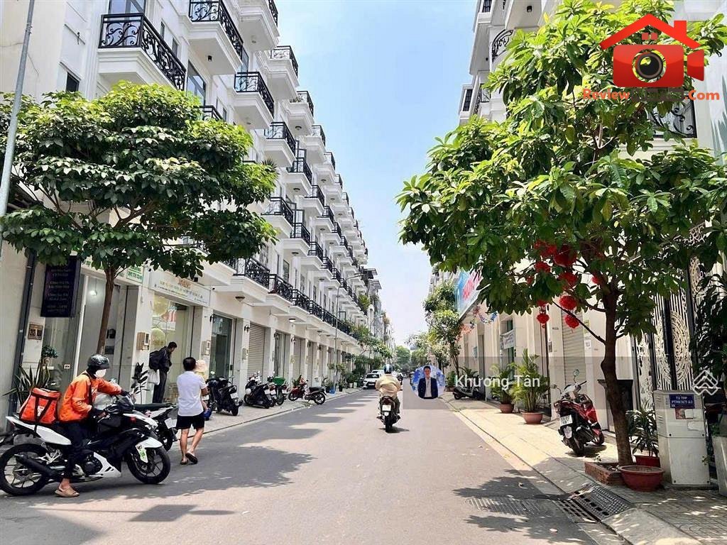 Bán nhà hẻm 8m Thoại Ngọc Hầu 5.8 x 17m – 14 tỷ – 97m² – Thành phố Hồ Chí Minh REVIEW NHÀ PHỐ