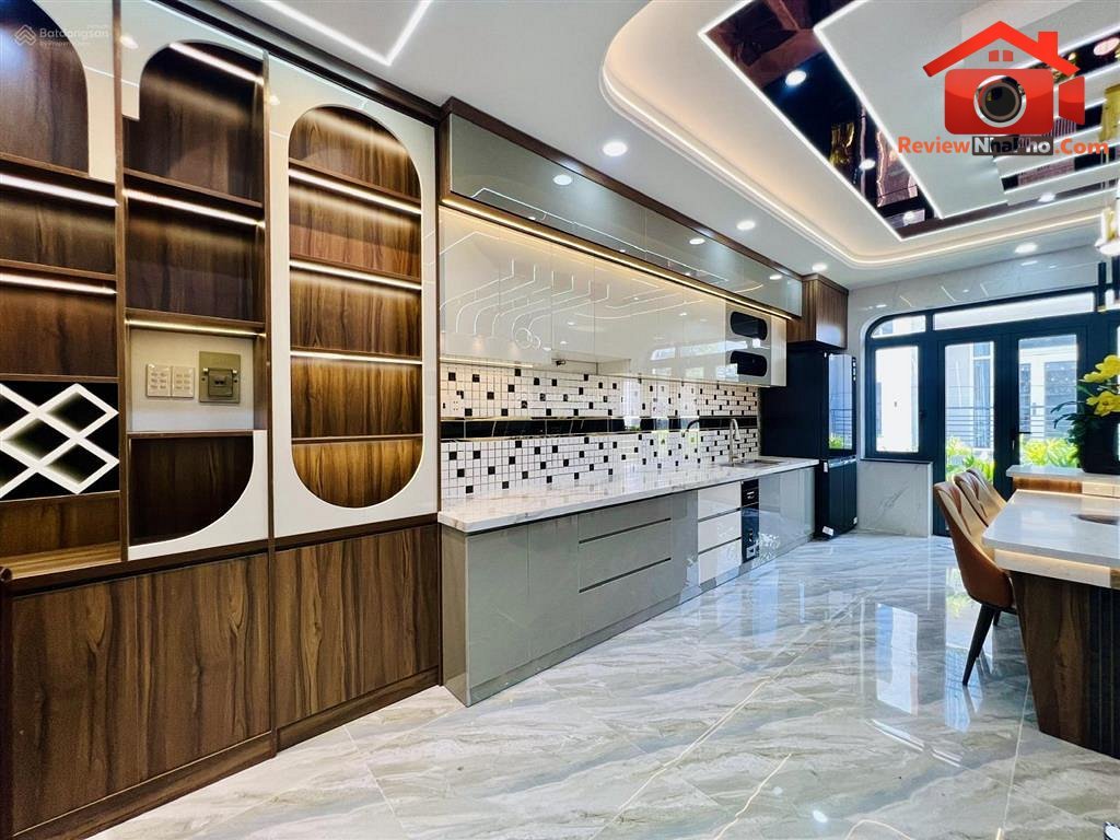 Bán nhà 5 tầng Đường Lê Đức Anh – Quận Bình Tân – Thành phố Hồ Chí Minh – 62 m2 – 7.2 tỷ REVIEW NHÀ PHỐ