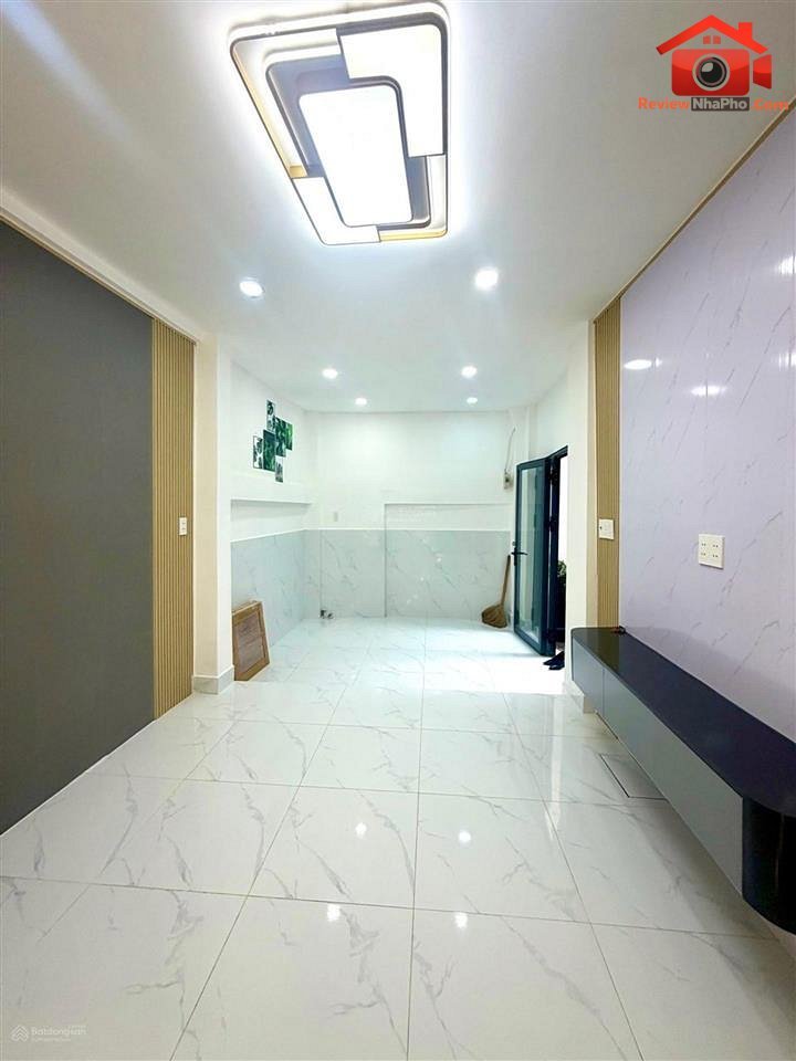 Nhà đẹp đường Lạc Long Quân – Phường cũ Quận 11 – Thành phố Hồ Chí Minh REVIEW NHÀ PHỐ 24m2 3.79 tỷ