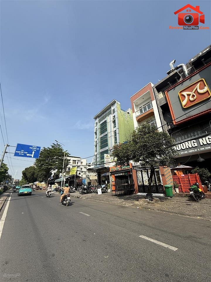 33 tỷ – Diện tích 80 m2 – Mặt tiền đường Phan Xích Long – Quận Phú Nhuận – REVIEW NHÀ PHỐ