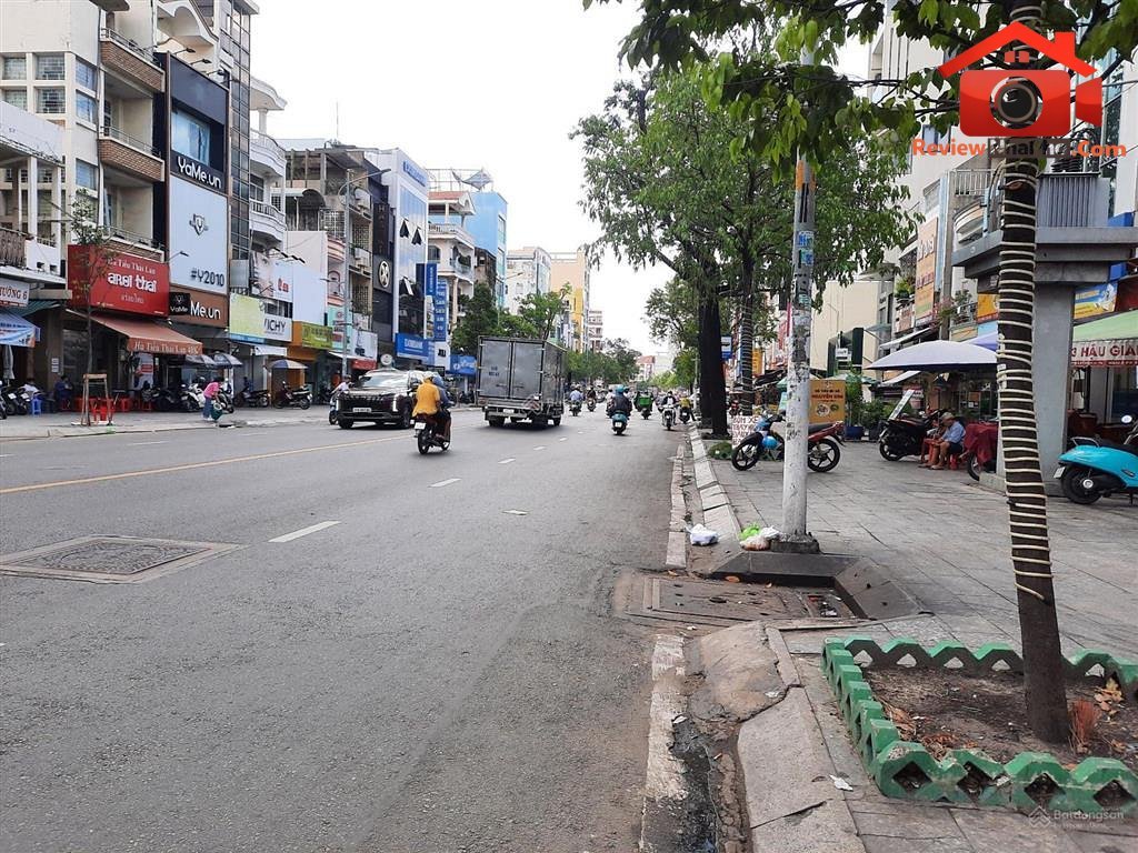 Bán nhà đất Đường Chợ Lớn – Phường cũ Không xác định Quận 6 – Thành phố Hồ Chí Minh 250 m2 25.5 tỷ