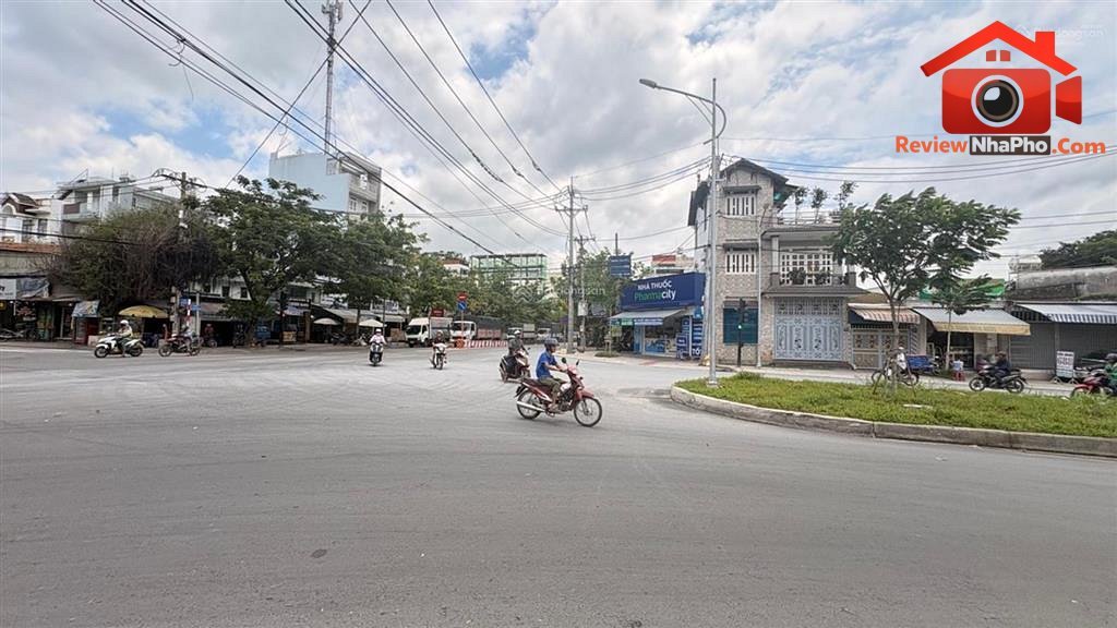 20.5 tỷ – Bán nhà mặt tiền Lê Thị Riêng – Quận 12 – Thành phố Hồ Chí Minh REVIEW NHÀ PHỐ