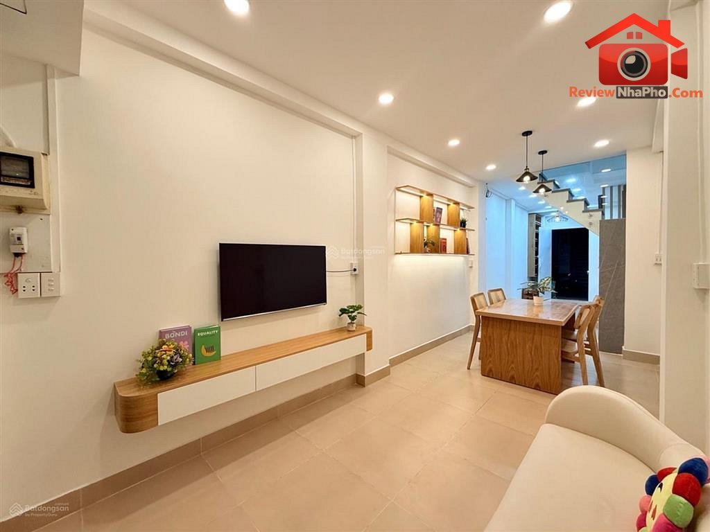 Nhà mới đẹp 5.95 tỷ – 31m² – Quận 10 REVIEW NHÀ PHỐ