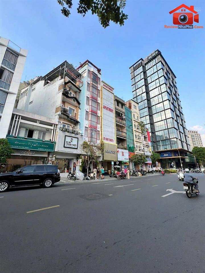 Bán nhà đất Đường Cộng Hòa – Phường cũ – Quận Tân Bình – Thành phố Hồ Chí Minh REVIEW NHÀ PHỐ 125 m2 – 28 tỷ