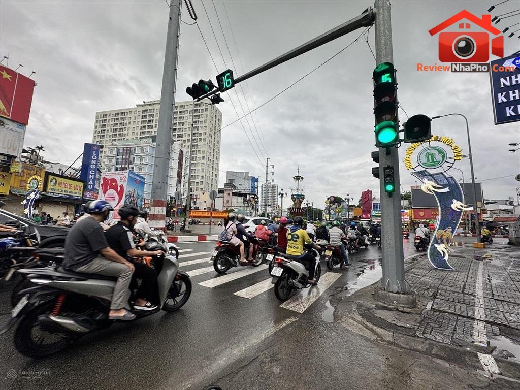 Bán nhà đất Đường Hòa Bình – Phường cũ Hòa Bình Quận 11 – Thành phố Hồ Chí Minh REVIEW NHÀ PHỐ 44m² 5.1 tỷ