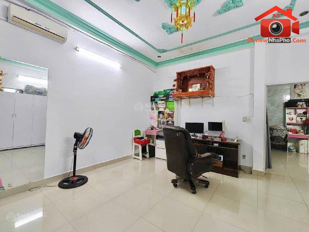 Bán nhà đất Đường Nguyễn Cửu Đàm – Phường cũ Tân Sơn Nhì Quận Tân Phú – Thành phố Hồ Chí Minh REVIEW NHÀ PHỐ 97m2 Thỏa thuận