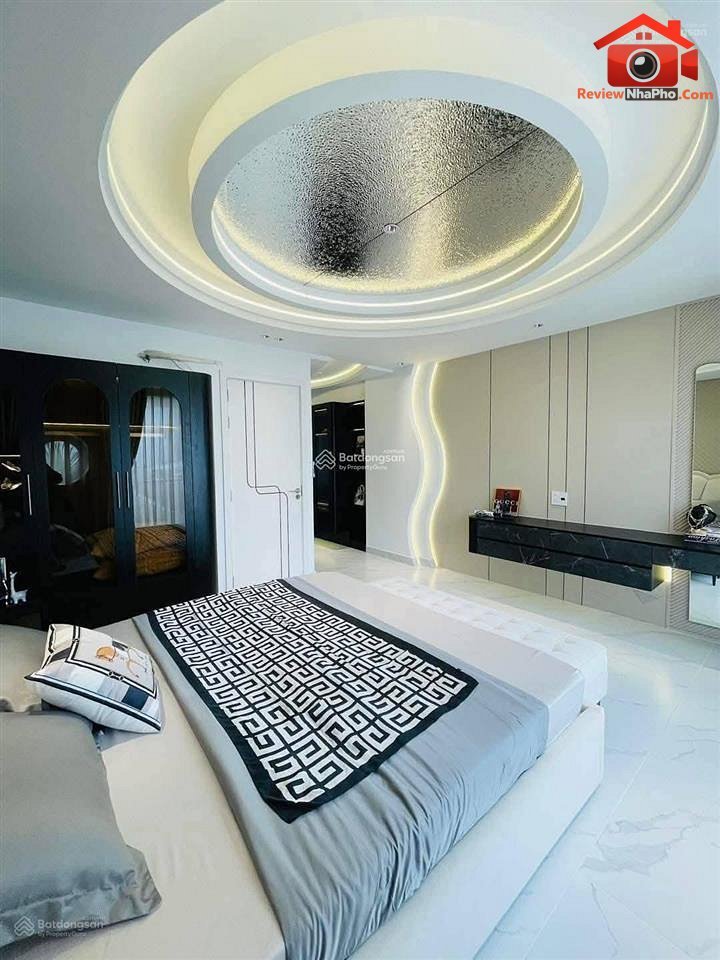 Bán nhà đất Đường Thành Thái – Phường cũ 14 Quận 10 – Thành phố Hồ Chí Minh REVIEW NHÀ PHỐ 40 m2 – 10.2 tỷ