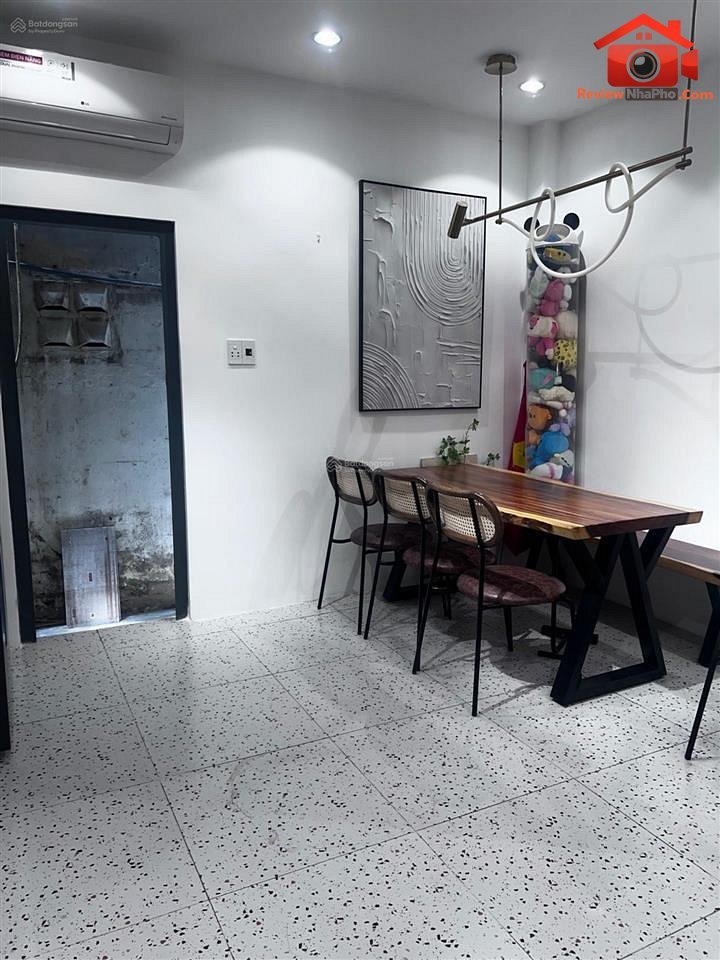 Nhà riêng Đường Đặng Văn Ngữ – Phường cũ 11 Quận Phú Nhuận – Thành phố Hồ Chí Minh REVIEW NHÀ PHỐ 44 m2 6.8 tỷ
