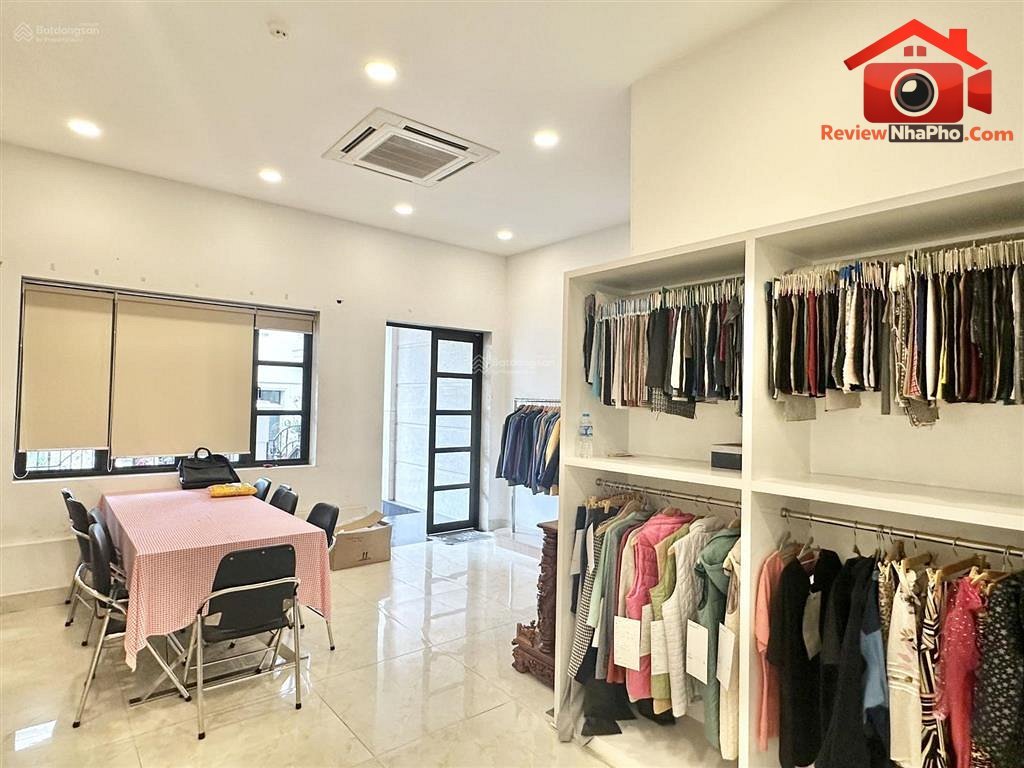 Nhà phố Cityland Park Hills – Phường 10 Quận Gò Vấp – Thành phố Hồ Chí Minh REVIEW NHÀ PHỐ 100 m2 23 tỷ
