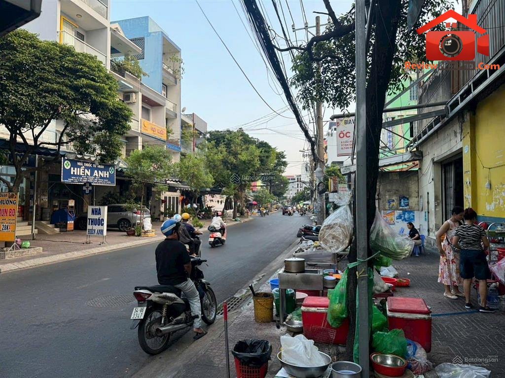 Bán nhà đất Đường Cầu Xéo – Phường cũ Tân Sơn Nhì Quận Tân Phú – Thành phố Hồ Chí Minh REVIEW NHÀ PHỐ 1200 m2 115 tỷ