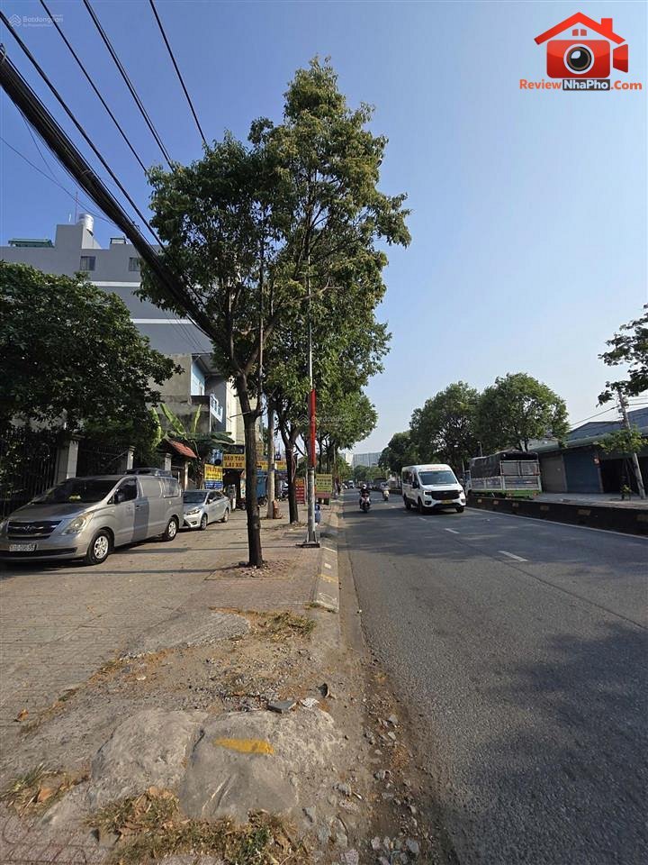 Bán nhà đất Đường Lê Thị Riêng – Phường cũ Thới An Quận 12 – Thành phố Hồ Chí Minh REVIEW NHÀ PHỐ 1055 m2 75.6 tỷ