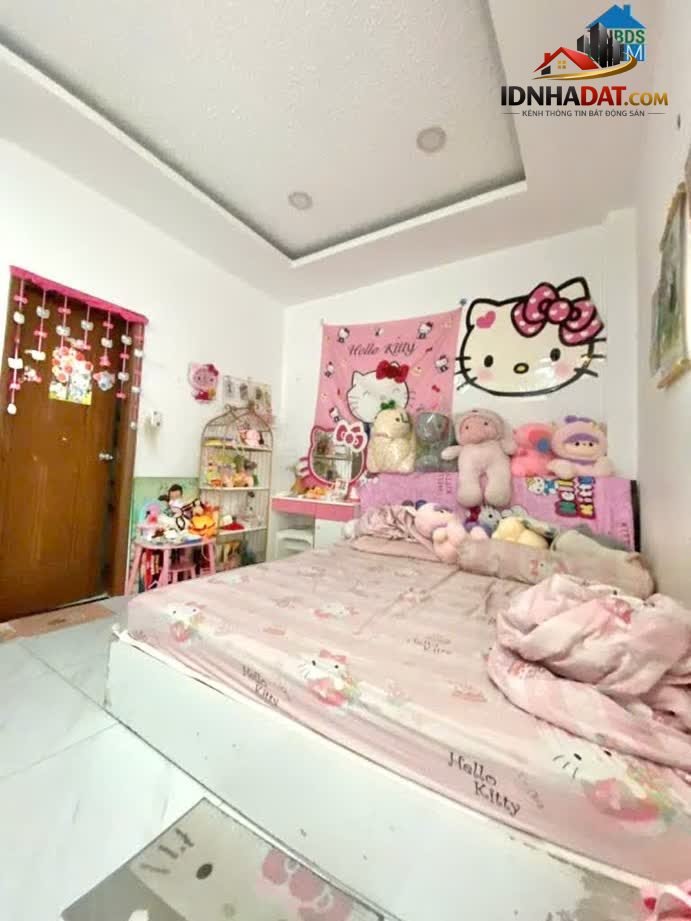 Nhà 2 Tầng – Chiến Lược – Hẻm Xe Hơi 4… – Bán nhà trong ngõ – hẻm Quận Tân Phú – TP Hồ Chí Minh giá 3 – 5 tỷ