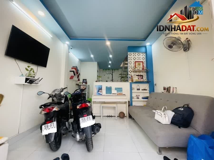 [Đánh giá Nhà Phố] Nhà 2 Tầng Tiện Nghi Tại Tân Phú Gần Mặt Tiền - Review Nhà Phố - Ảnh 1