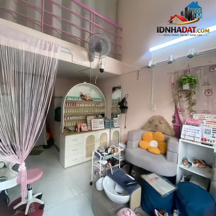 Cần Sang Nhượng Lại Tiệm Nails, Mi,Gội Ở Bình Tân… – Bán nhà mặt phố Quận Bình Tân – TP Hồ Chí Minh giá BÁN dưới 3 tỷ