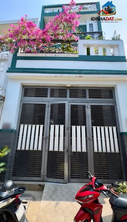 Bán Nhà Vip 6PN 7WC Khu Bình Tân – Nơron Đầu… – Bán nhà trong ngõ – hẻm Quận Bình Tân – TP Hồ Chí Minh giá Thỏa thuận