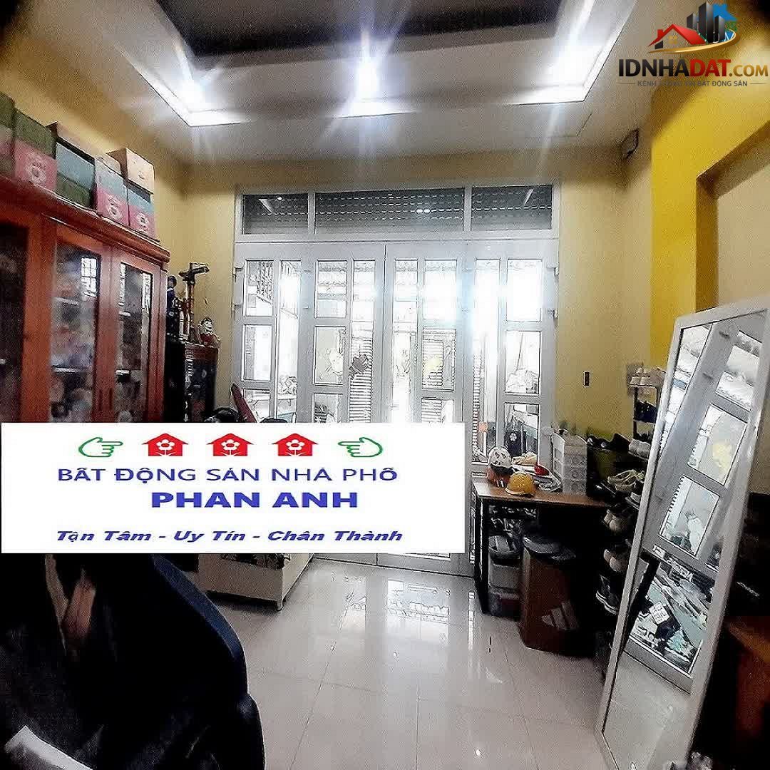 [Đánh giá Nhà Phố] Nhà phố 4 tầng tại Quận 2, gần chợ Bình Khánh - Review Nhà Phố - Ảnh 1