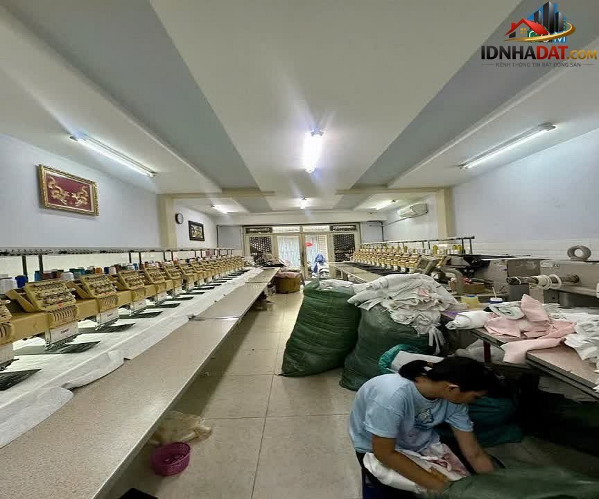 [Đánh giá Nhà Phố] Vị trí đắc địa Phường Tây Thạnh, 72m² gần tiện ích và giao thông thuận lợi - Review Nhà Phố - Ảnh 1