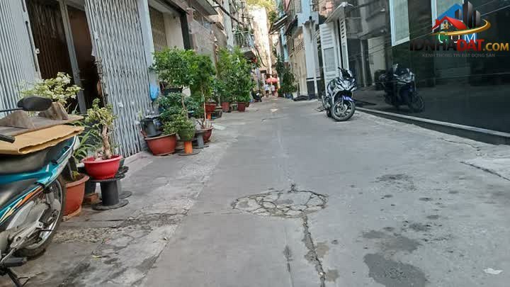 Bán nhà Đường Trần Bình Trọng – Phường 4 Quận 5 – Thành phố Hồ Chí Minh – Diện tích 70 m² – Giá 10500000000
