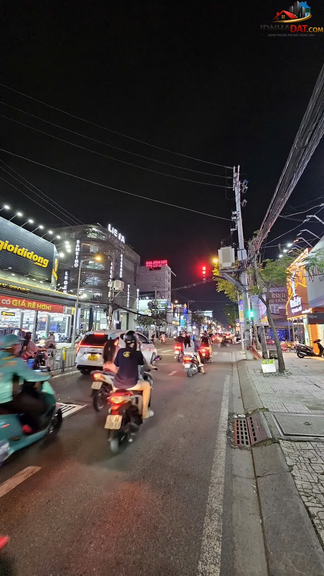[Review Nhà Phố] Nhà 5 tầng BTCT trên Đường Tôn Đàn, Quận 4 - Giá chỉ 5.29 tỷ - Review Nhà Phố - Ảnh 1