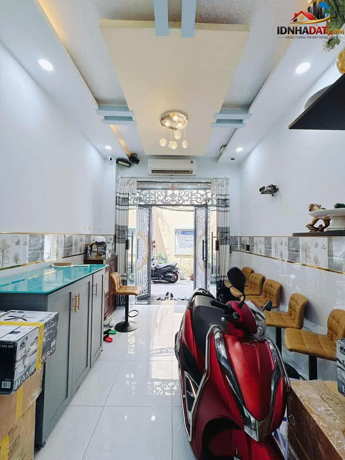 [Review Nhà Phố] Nhà Đẹp 1 Trệt, 1 Lầu Đường Đoàn Văn Bơ, Quận 4, Giá 4.69 Tỷ - Review Nhà Phố - Ảnh 1