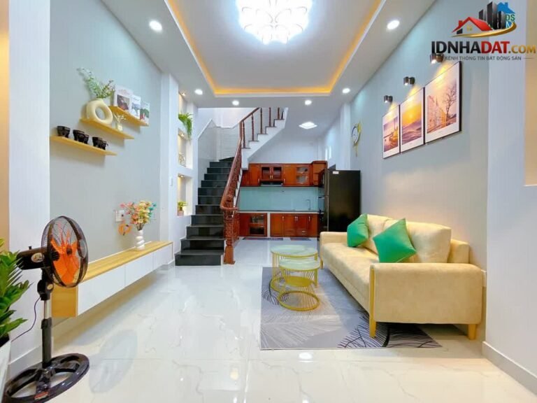Bán nhà đất Đường Tân Sơn Nhì – Phường cũ Tân Sơn Nhì Quận Tân Phú – Thành phố Hồ Chí Minh 40 m² 5 tỷ
