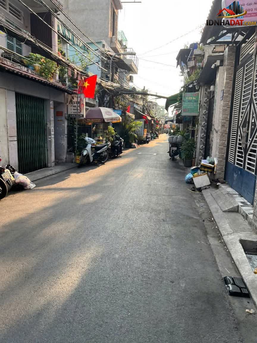 [Review Nhà Phố] Nhà cấp 4 174m² Đường Lê Văn Lương, Quận 7, TP.HCM - Tiềm năng kinh doanh cao - Review Nhà Phố - Ảnh 1